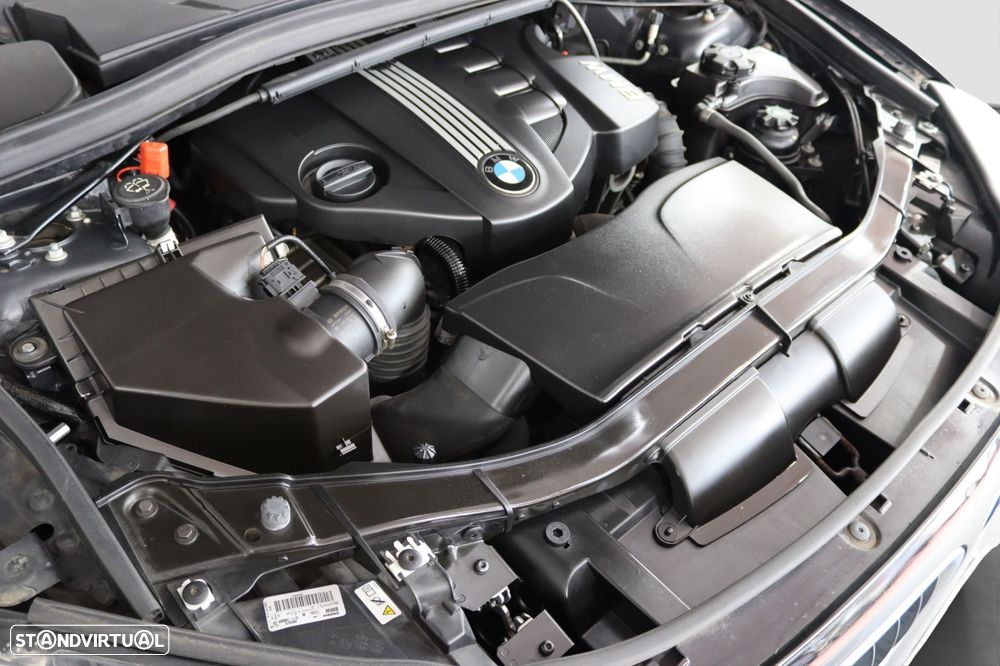 BMW X1 sDrive18d - 17