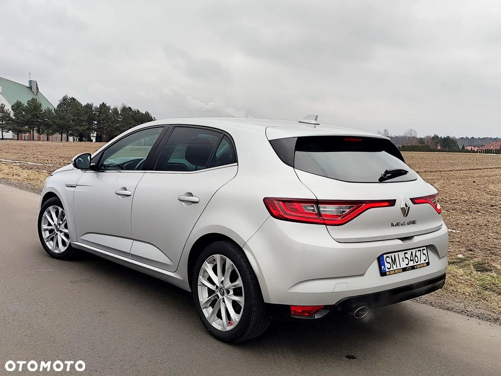 Renault Megane ENERGY TCe 100 INTENS - 23