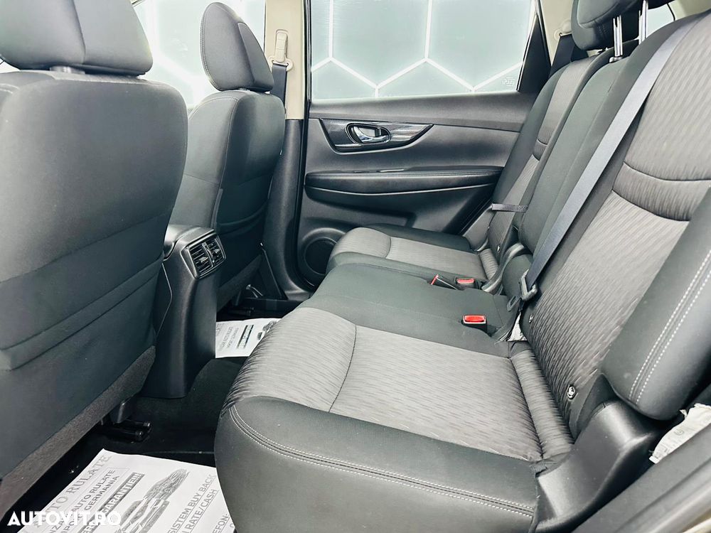 Nissan X-Trail 1.6 dCi N-Connecta - 14