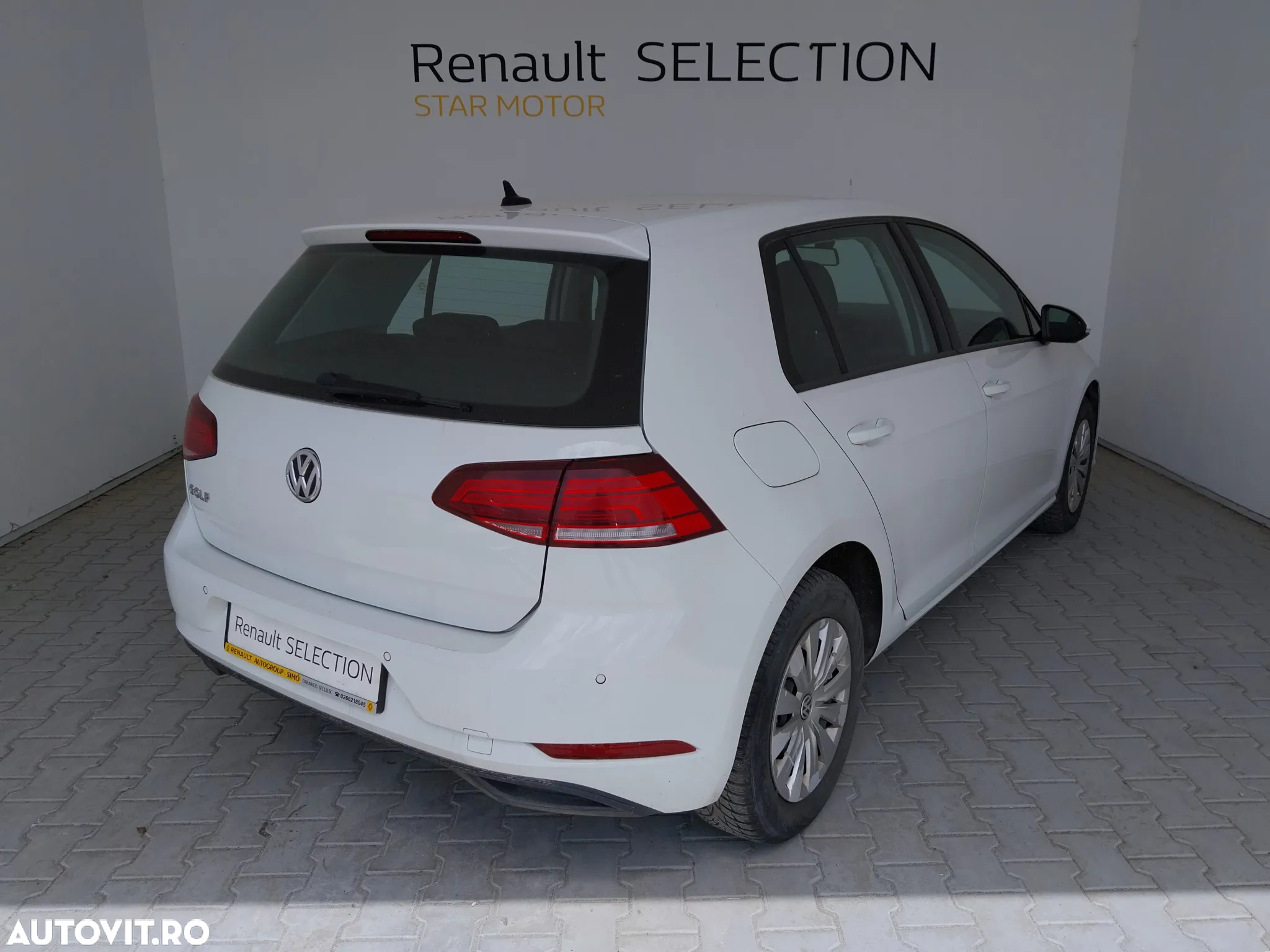 Volkswagen Golf 1.6 TDI Trendline - 2