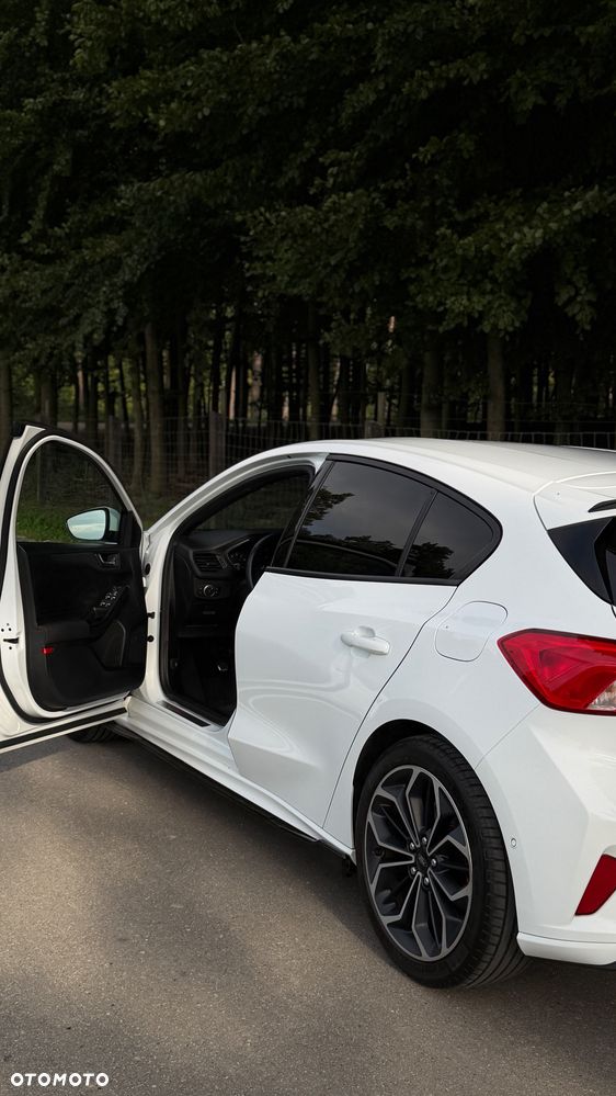 Ford Focus 1.0 EcoBoost ST-Line - 16
