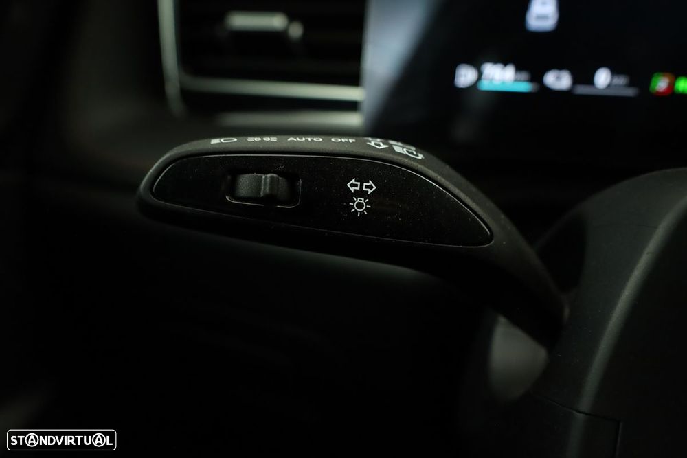 MG EHS 1.5 T-GDI Plug-in Hybrid Luxury - 11
