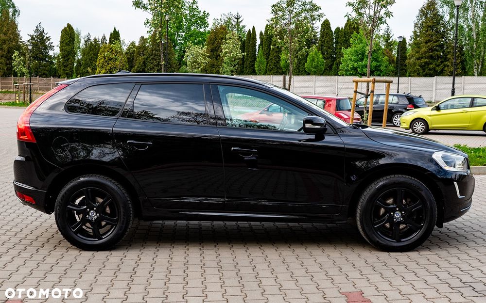Volvo XC 60 D4 Drive-E Ocean Race - 12