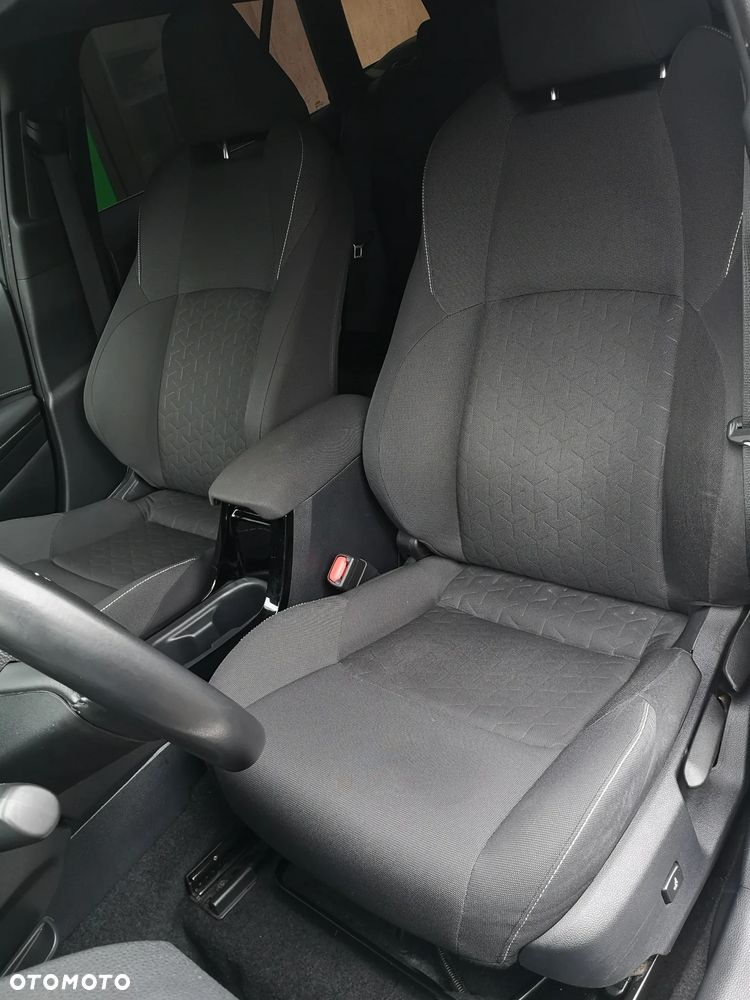 Toyota Corolla 1.8 Hybrid Active - 21