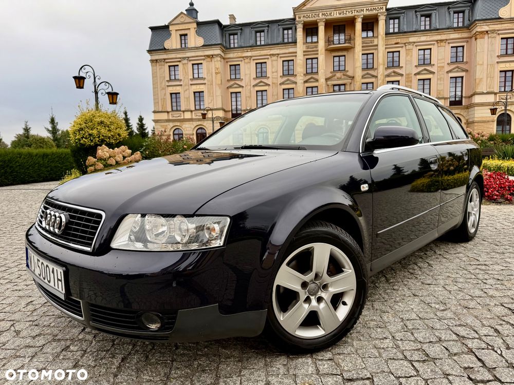Audi A4 - 1