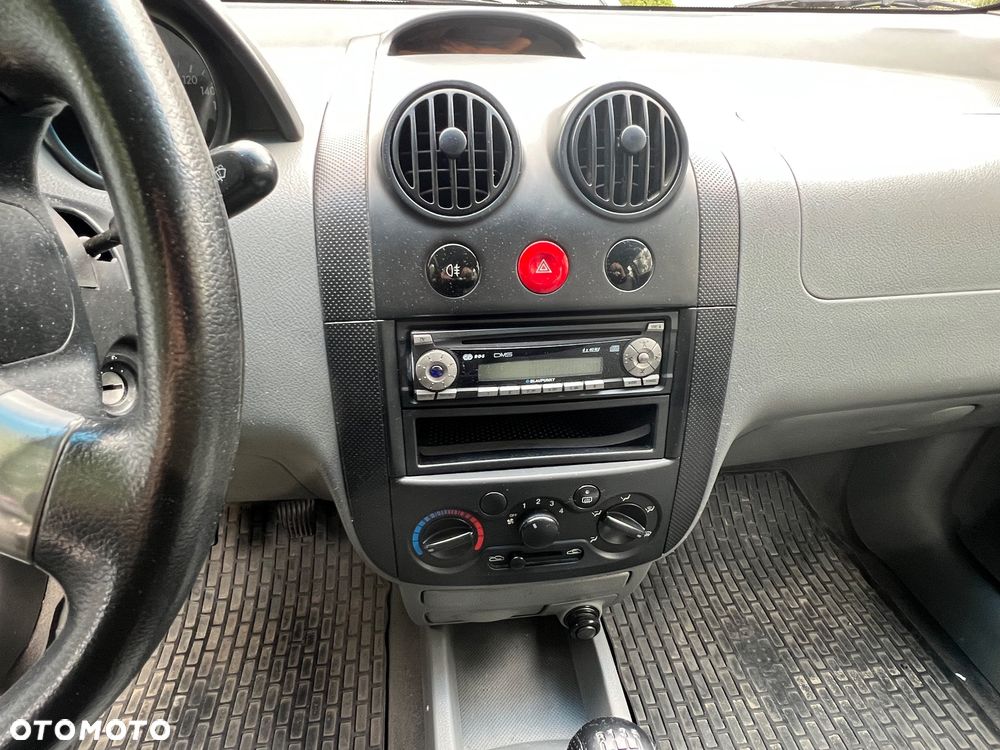Chevrolet Aveo - 8