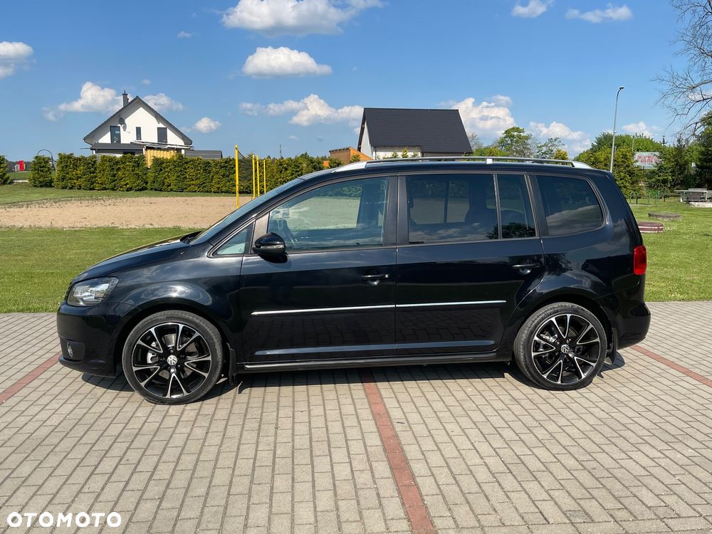 Volkswagen Touran 2.0 TDI DPF DSG Highline - 2