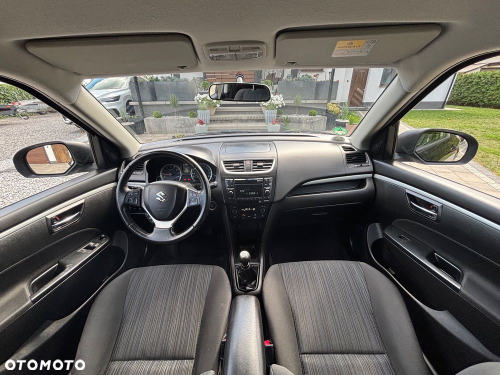 Suzuki Swift 1.2 Premium - 9