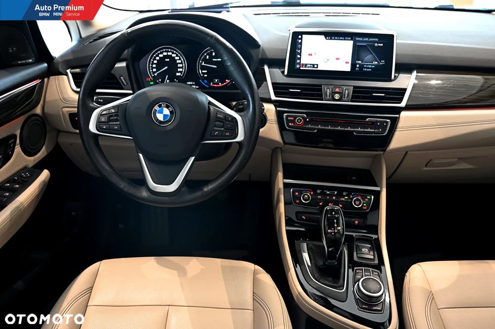 BMW Seria 2 220i Gran Tourer Luxury Line - 10
