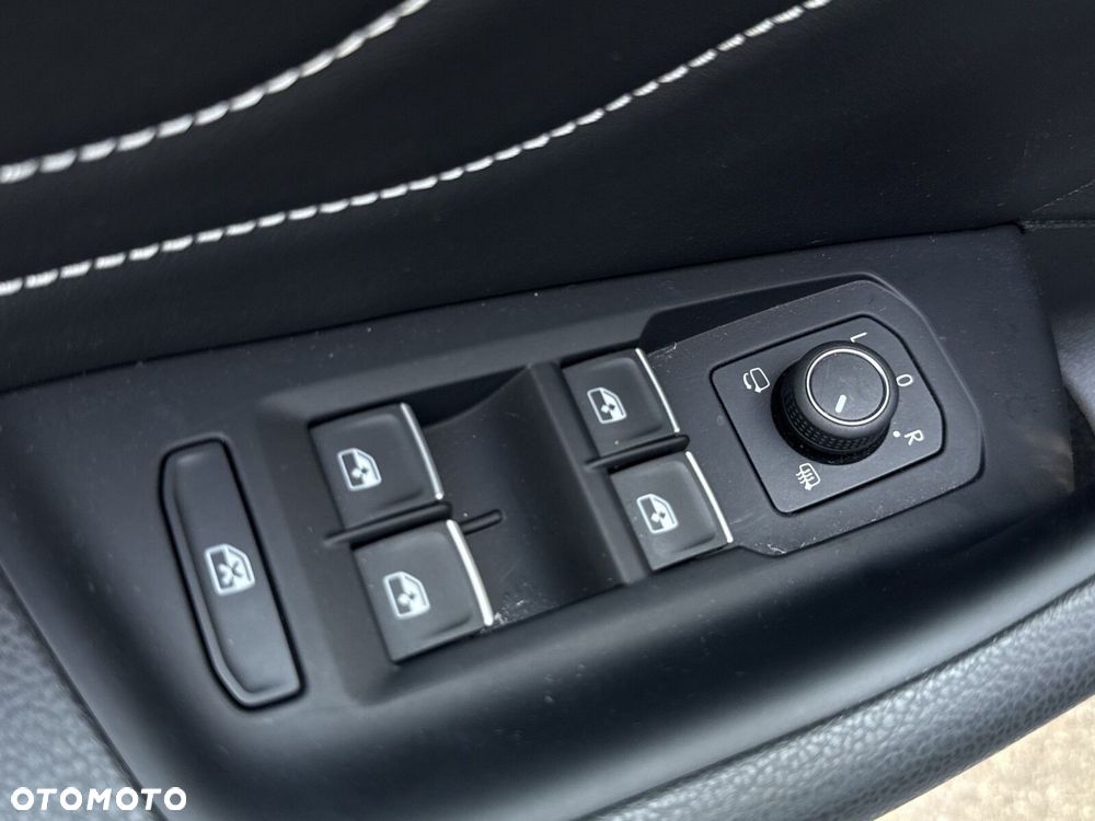 Volkswagen Arteon 2.0 TSI R-Line DSG - 22