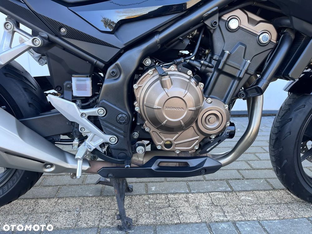 Honda CB - 22