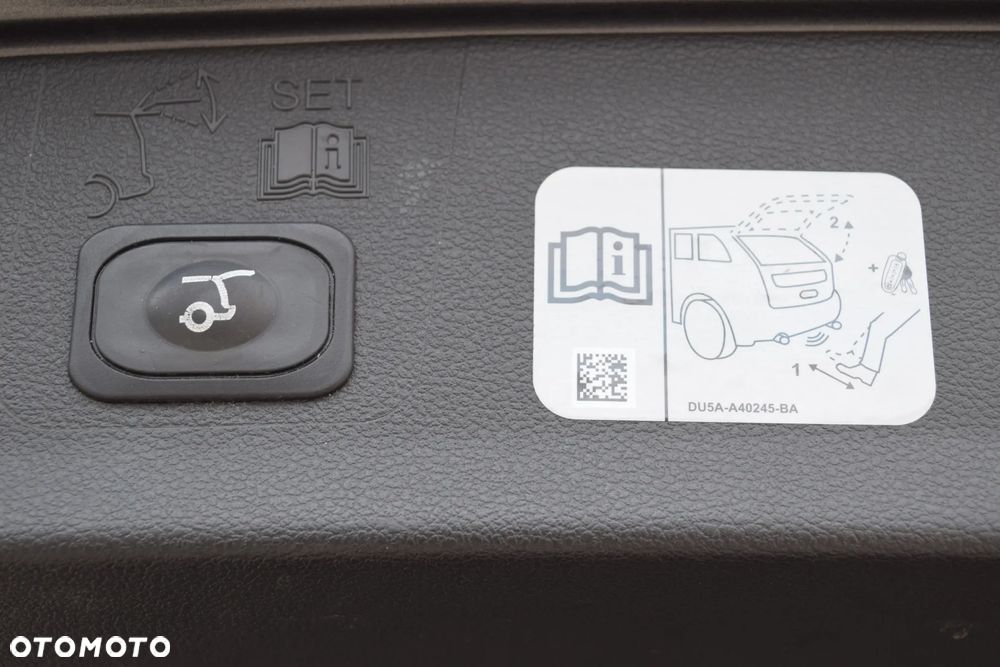 Ford Kuga 2.0 TDCi AWD ST-Line - 36