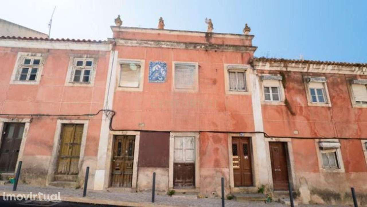 PRÉDIO DEVOLUTO PARA VENDA | PIP APROVADO | CAMPOLIDE - Grande imagem: 2/35