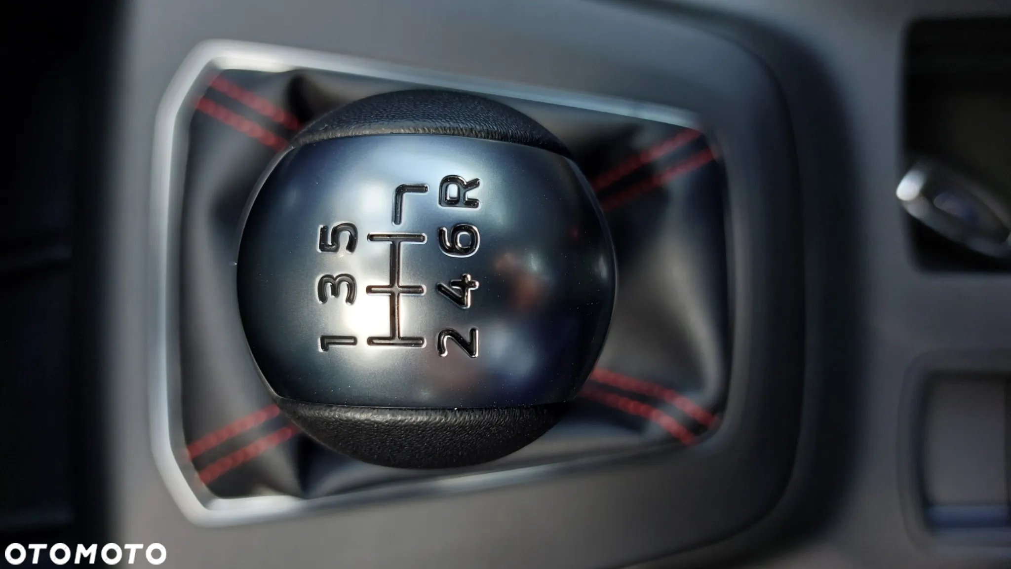 Ford Focus 1.0 EcoBoost mHEV ST-Line X - 20