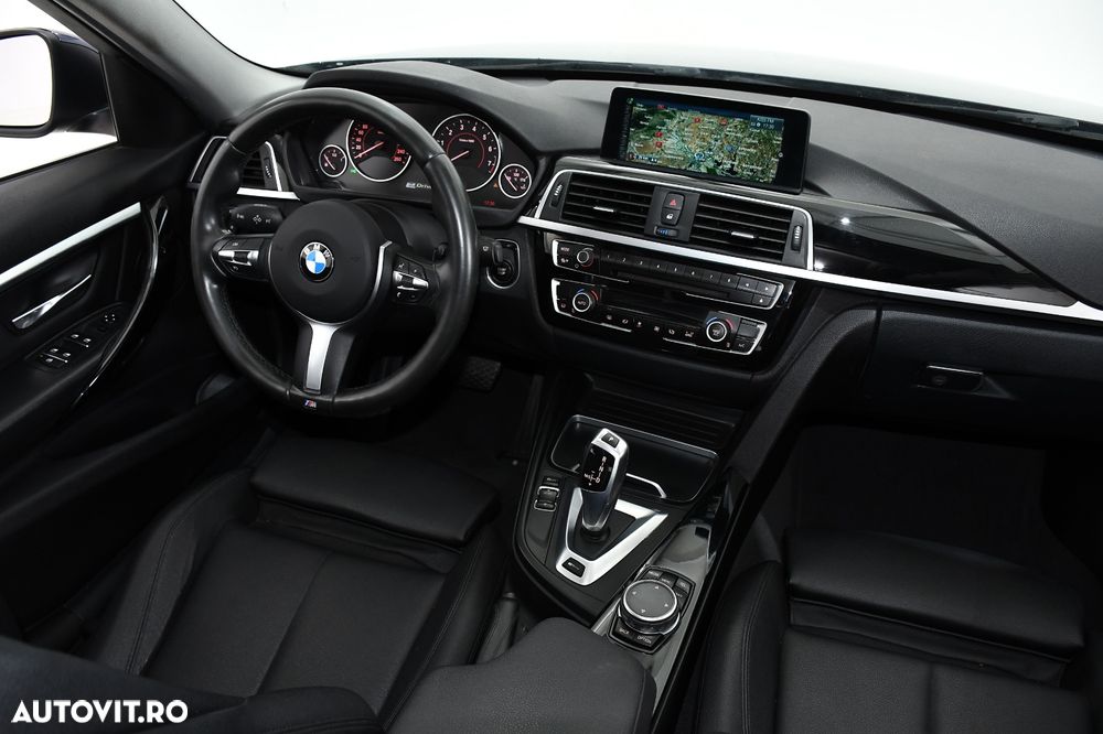 BMW Seria 3 330e iPerformance Sport Line - 7