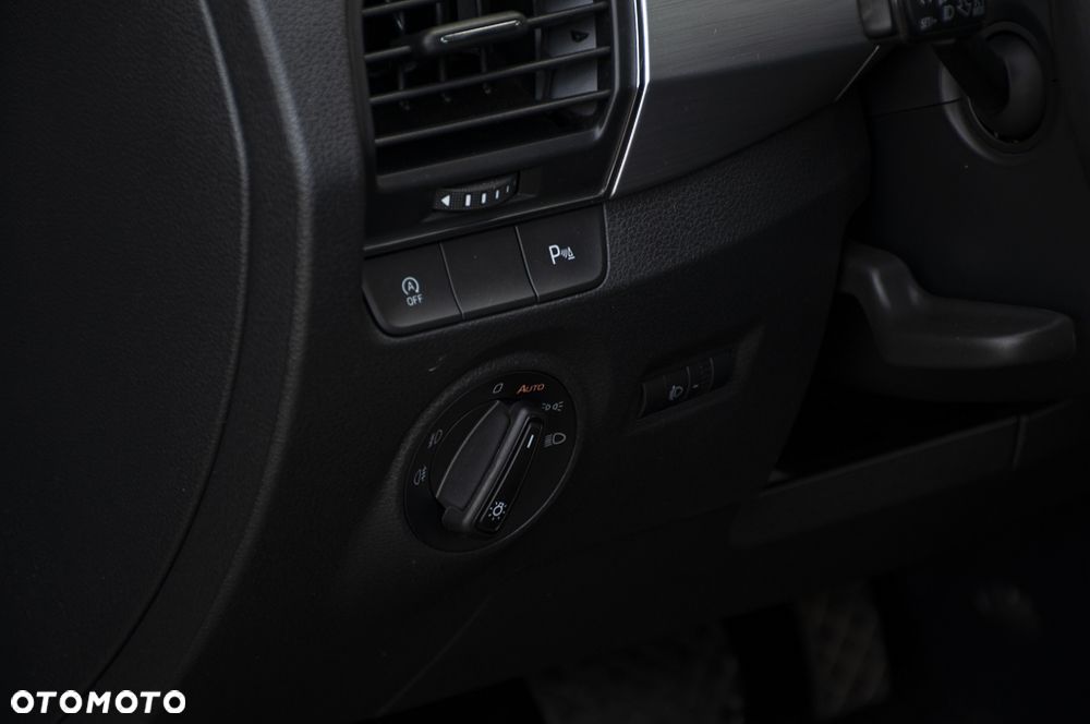 Skoda Fabia 1.2 TSI DSG Drive - 38