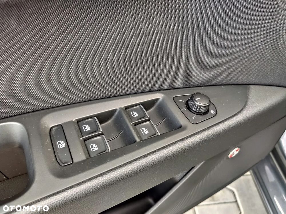 Seat Leon 1.8 TSI Start&Stop DSG FR - 24