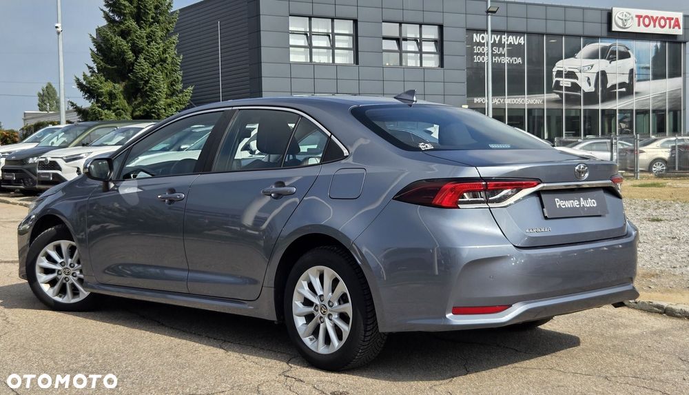 Toyota Corolla - 17