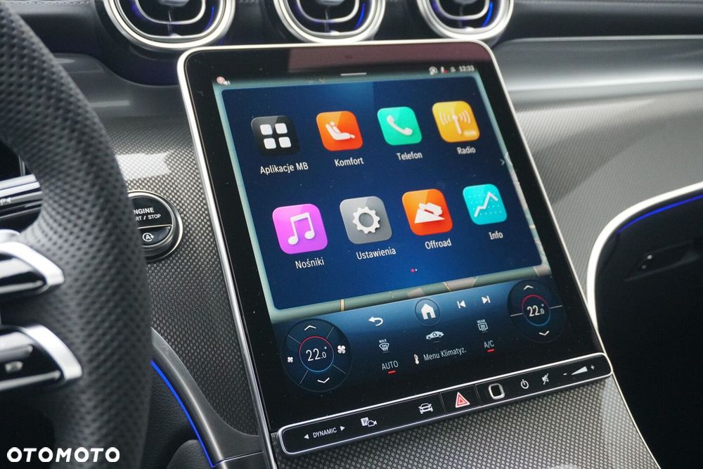 Mercedes-Benz GLC - 12