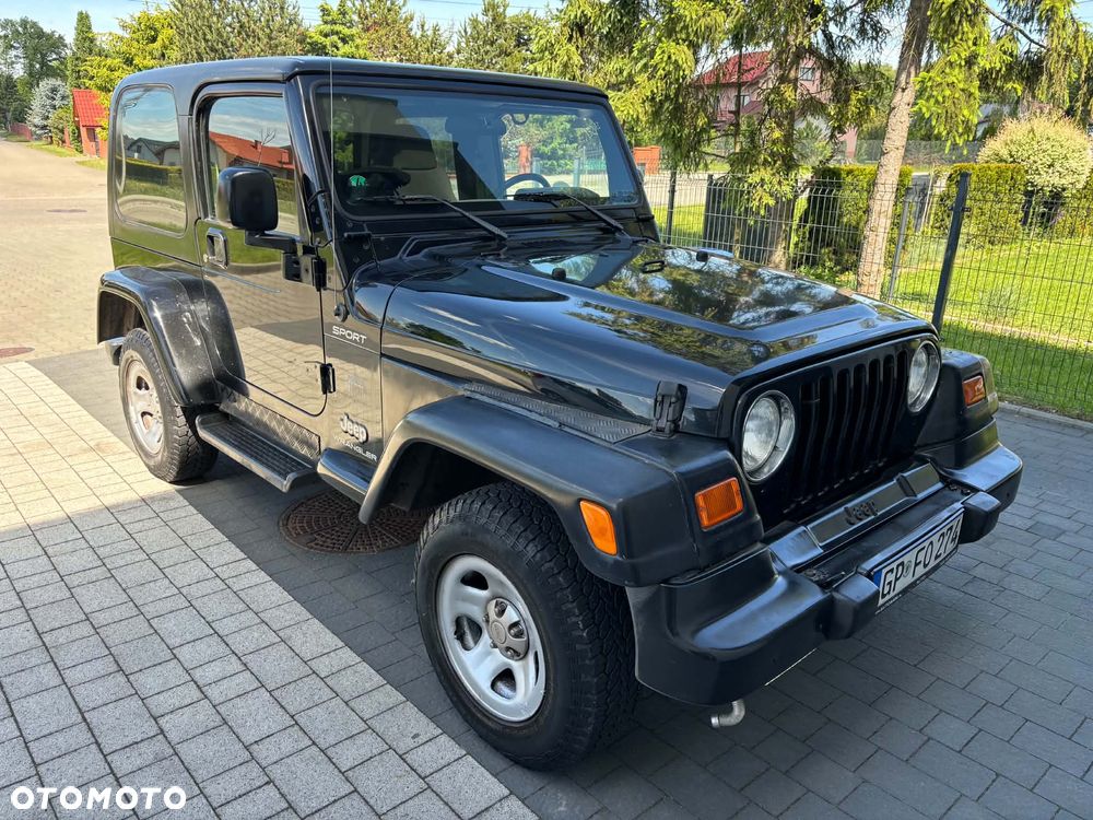 Jeep Wrangler - 14
