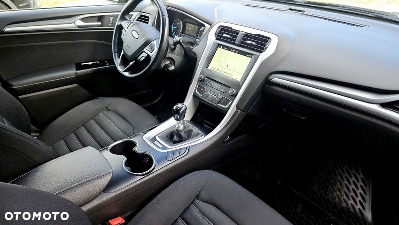 Ford Mondeo 2.0 TDCi Titanium - 22