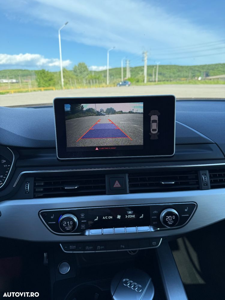 Audi A4 2.0 TDI ultra S tronic - 9