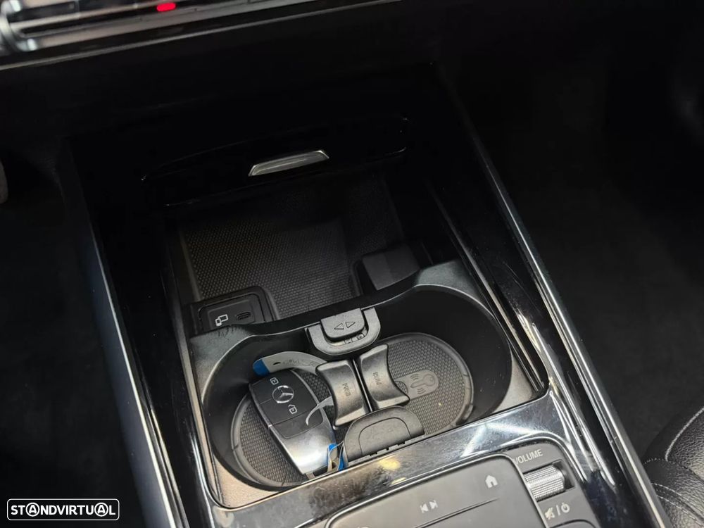 Mercedes-Benz GLA 250 e 8G-DCT - 15