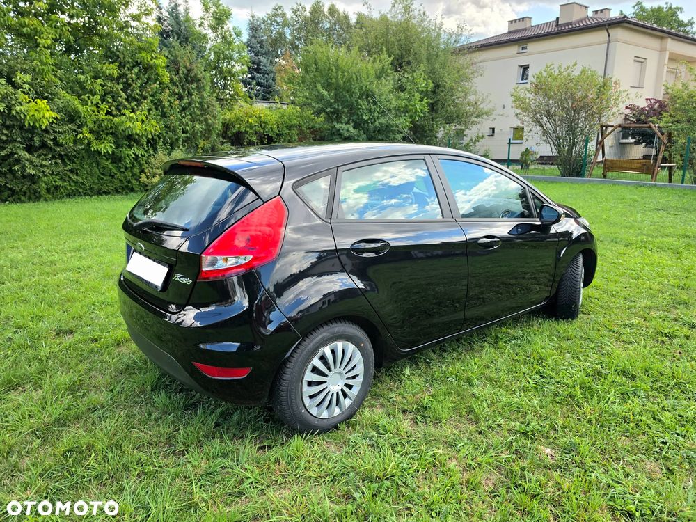 Ford Fiesta 1.25 Champions Edition - 16