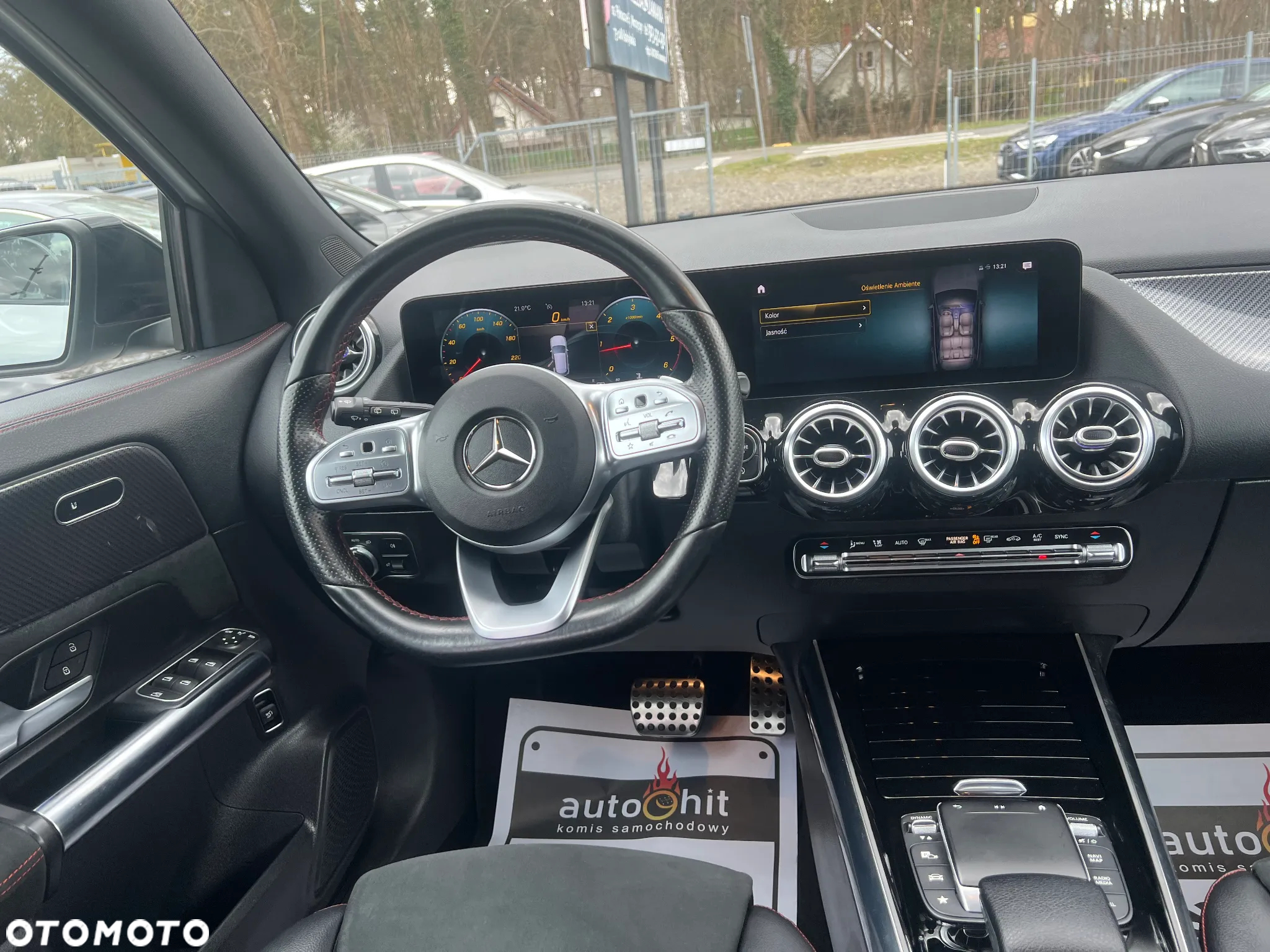 Mercedes-Benz GLA 200 d AMG Line - 27