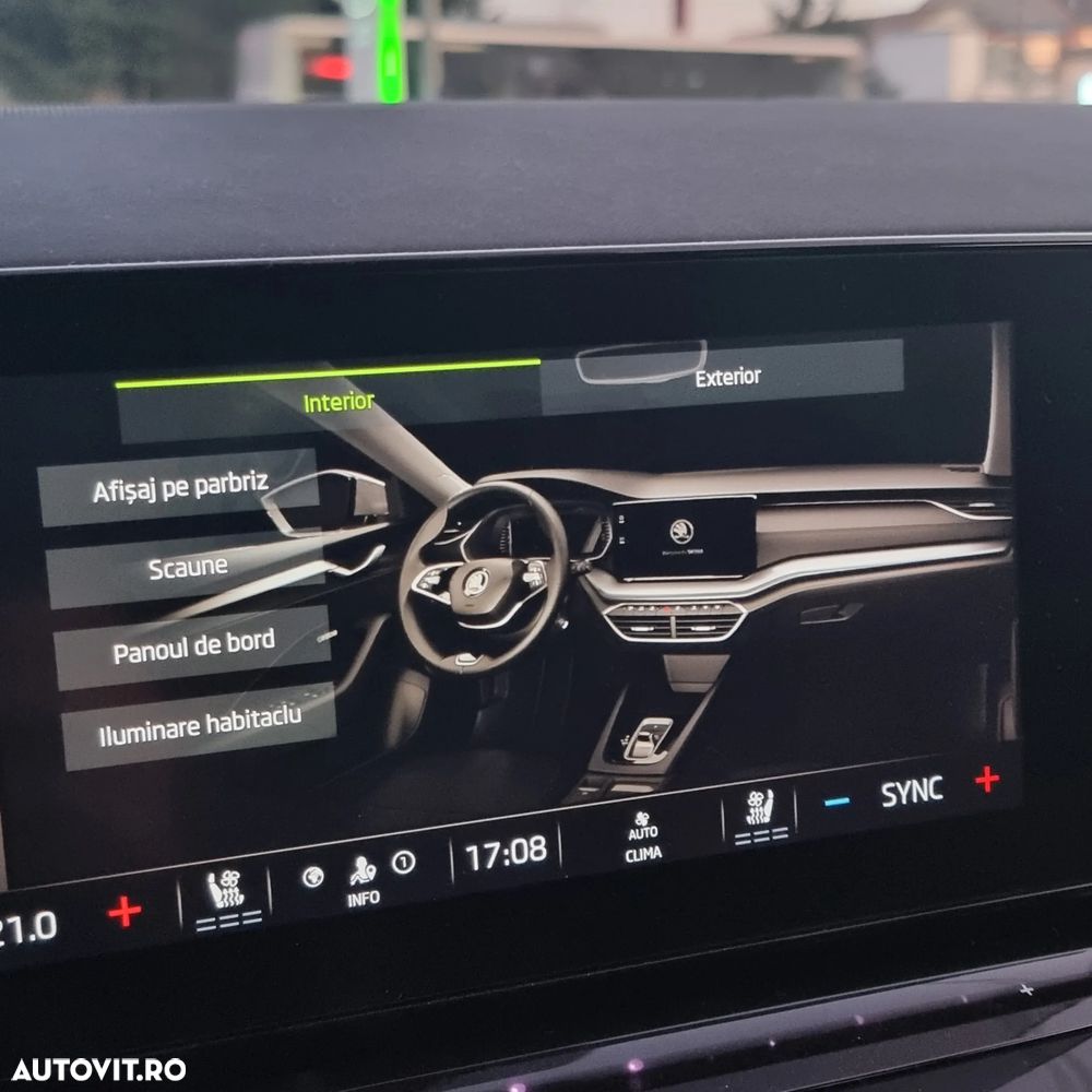 Skoda Octavia 2.0 TDI DSG Premium Edition - 11