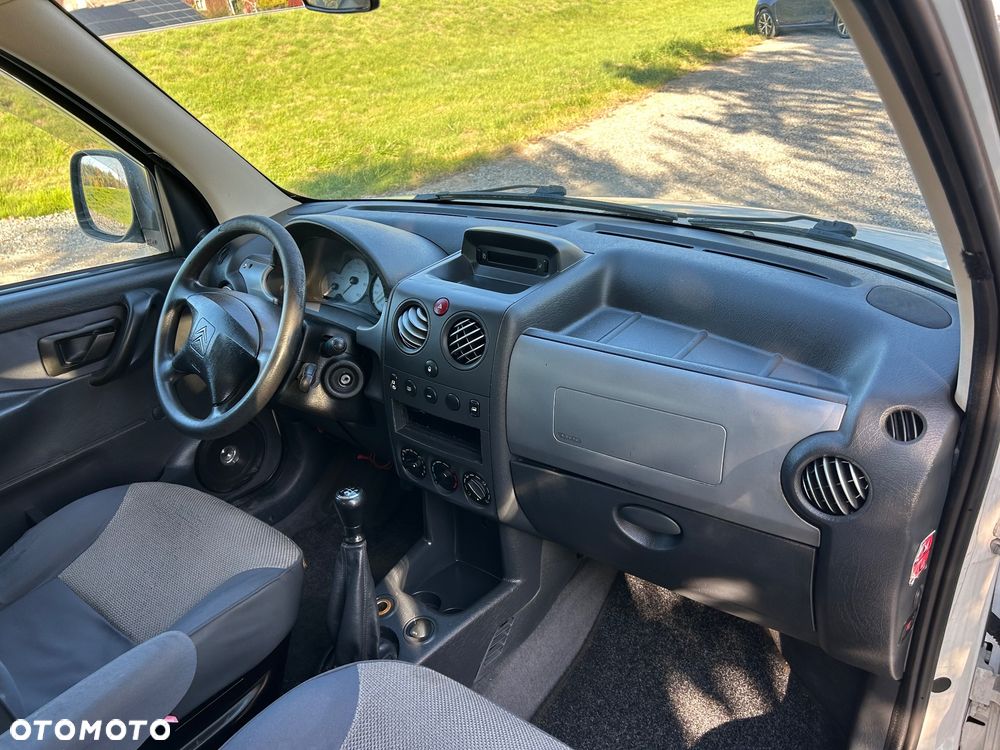 Citroen Berlingo 2003 photo 4