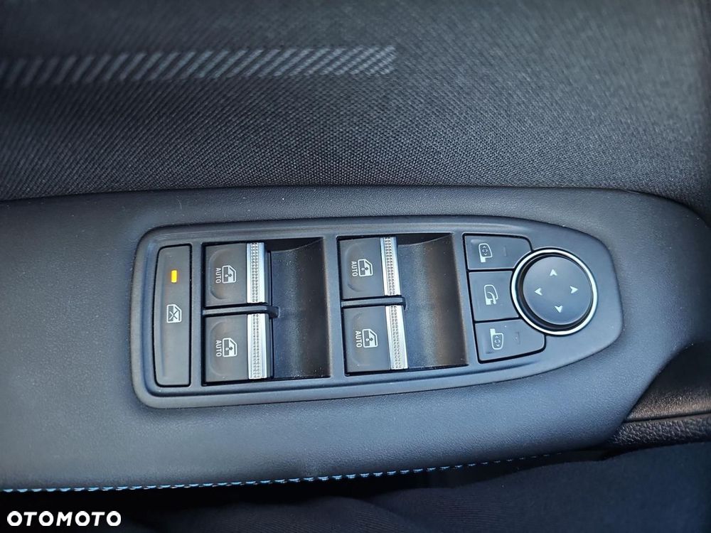 Renault Symbioz - 17