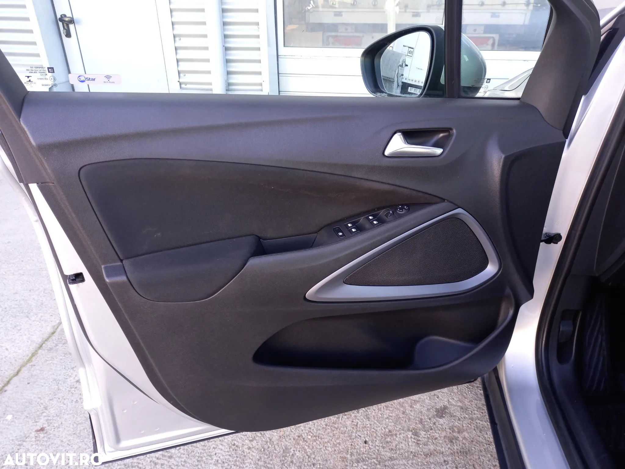 Opel Crossland - 19