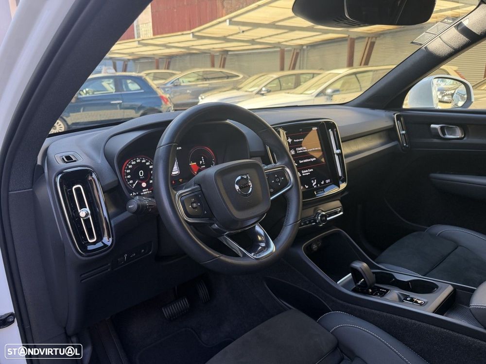 Volvo XC 40 1.5 T4 PHEV Inscription Expression - 29