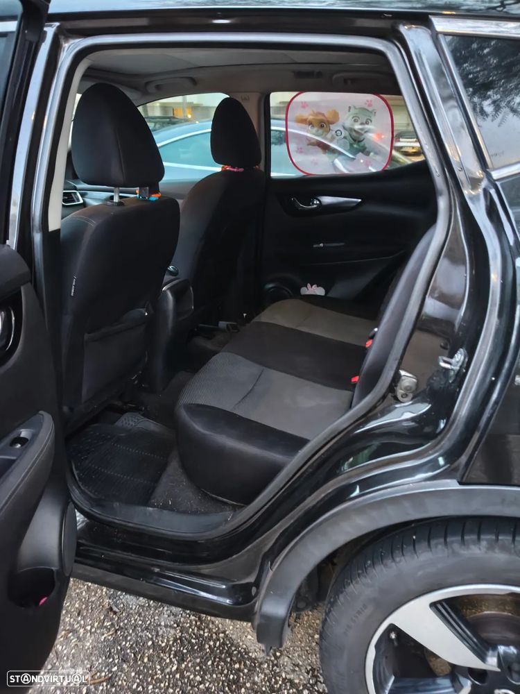 Nissan Qashqai 1.5 dCi N-Connecta - 15
