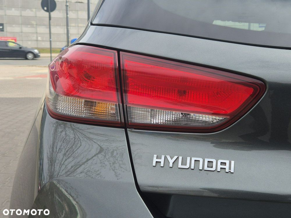 Hyundai i30 1.5 T-GDI 48V-Hybrid EDITION 30 - 23
