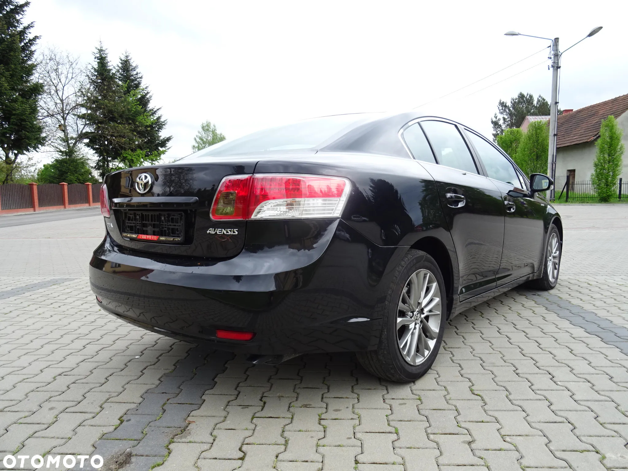Toyota Avensis 1.8 Premium - 15