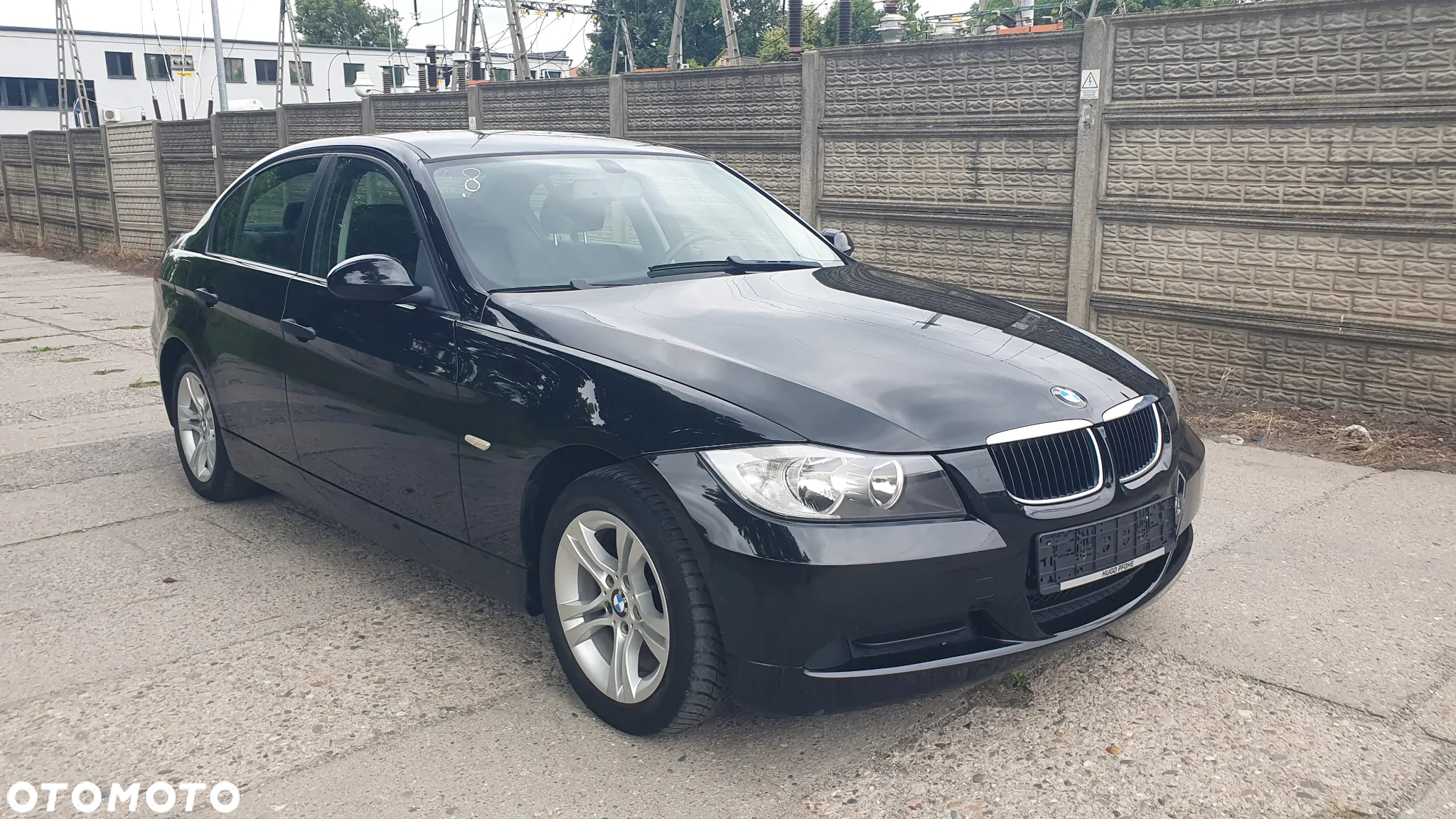 BMW Seria 3 318i - 4