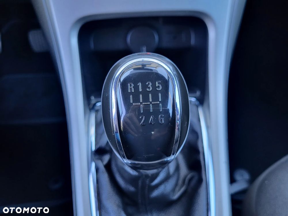 Opel Astra 1.4 Turbo - 18