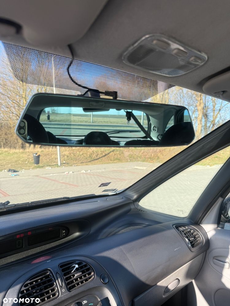 Citroën Xsara Picasso 1.6 16V Impress - 3