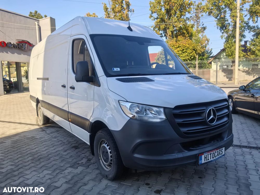 Mercedes-Benz Sprinter - 1