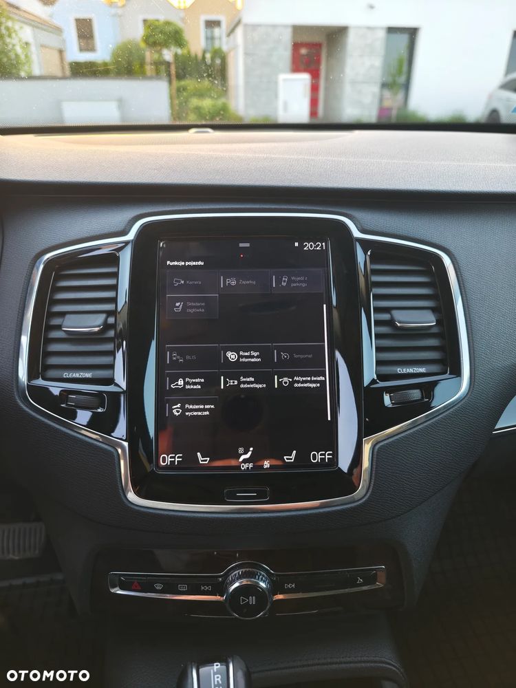 Volvo XC 90 T6 AWD Geartronic Momentum - 13