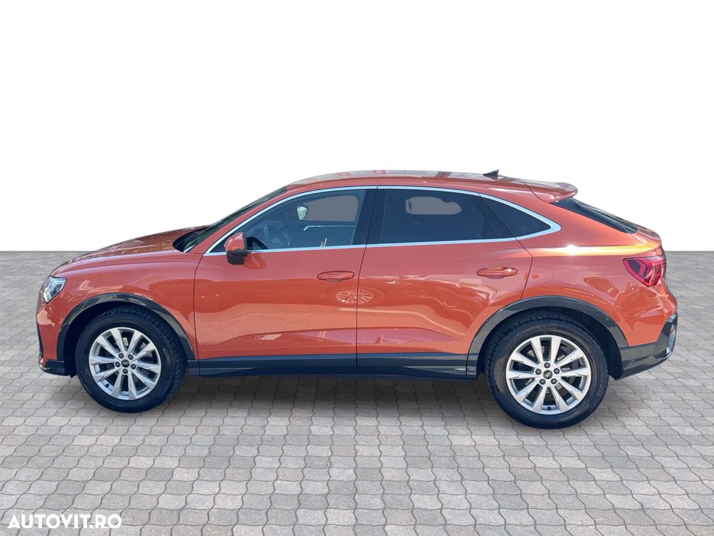 Audi Q3 1.5 35 TFSI S tronic MHEV S Line - 2