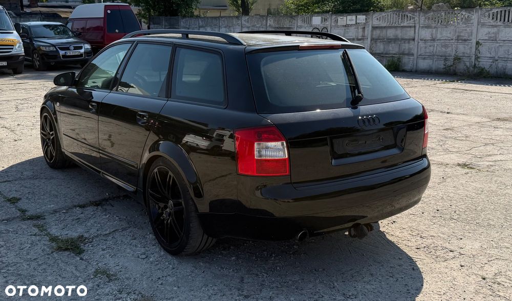 Audi A4 Avant 2 - 3