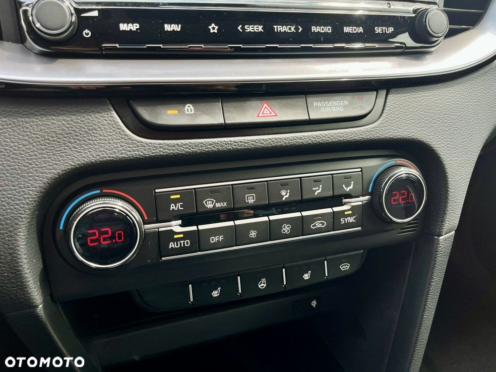 Kia XCeed - 17