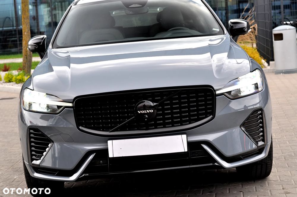 Volvo XC 60 T6 AWD Recharge Geartronic RDesign - 4