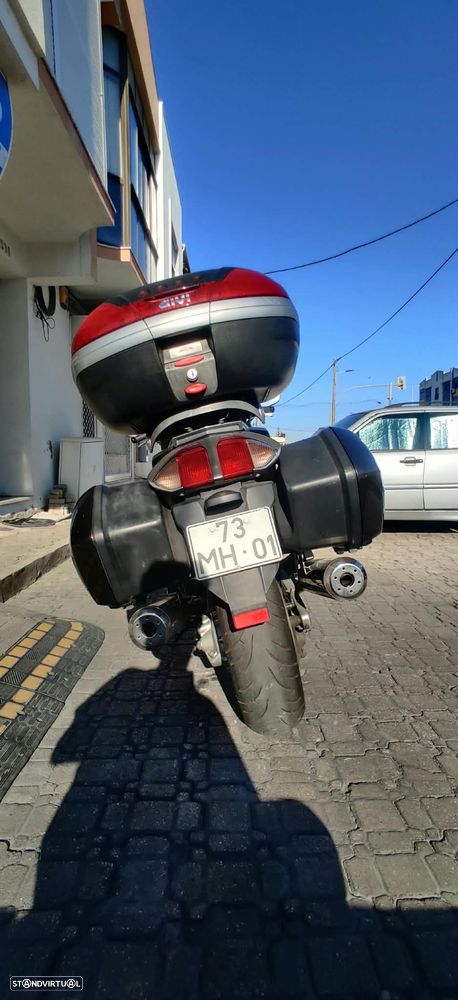 Yamaha FJR 1300 A - 9