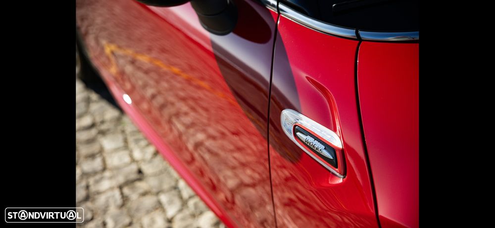 MINI Cabrio John Cooper Works - 9