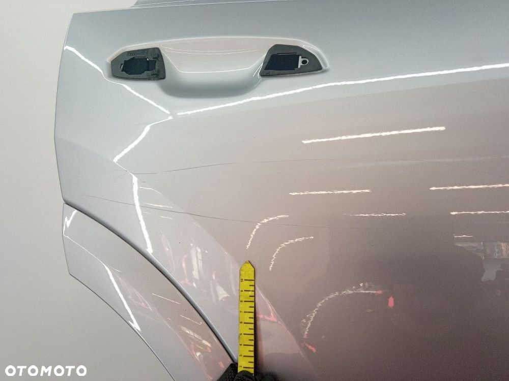 AUDI Q8 SQ8 RSQ8 4M8 DRZWI TYŁ PRAWE TYLNE LZ7G - 3