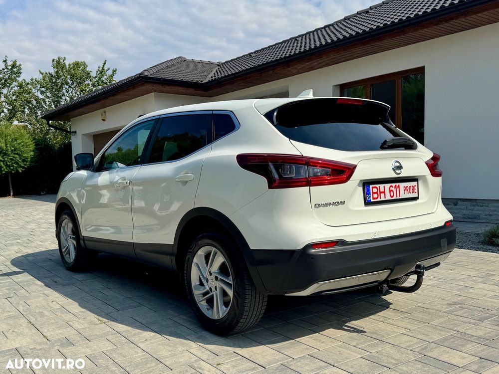 Nissan Qashqai 1.6 DCI Start/Stop X-TRONIC N-Connecta - 6